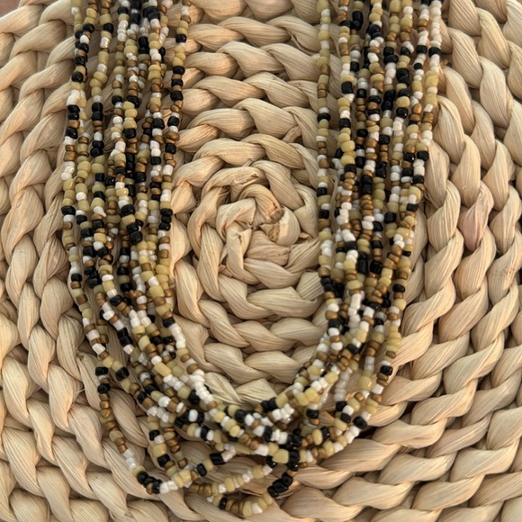 Gorgeous beaded multi-strand necklace - Picture 2 of 3